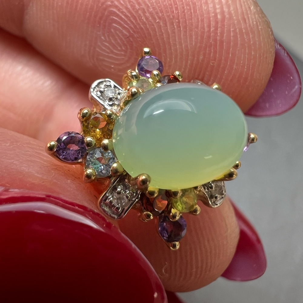 Elegant 14K yellow gold multi-gemstone pendant charm - Picture 9 of 15